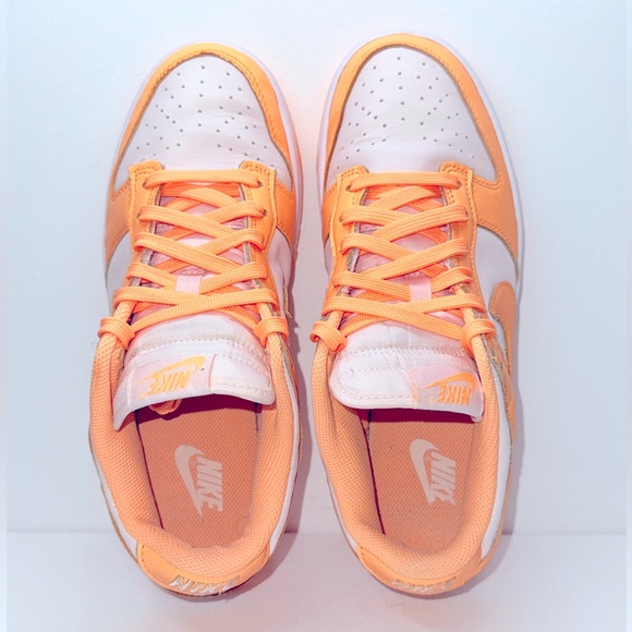 NIKE DUNK LOW PEACH 🍑 CREAM LEATHER - Picture 4 of 9